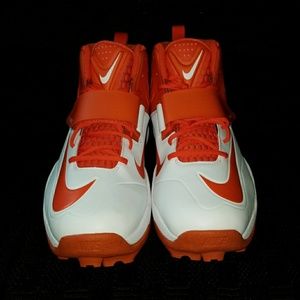 Nike Kleets Orange & White